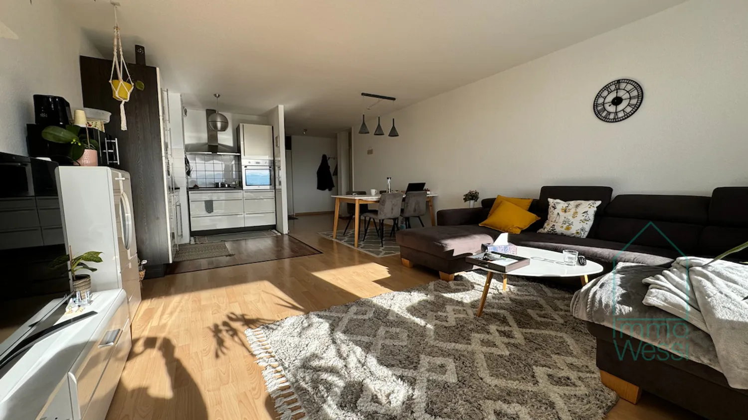 3 Zimmer Wohnung mit 88 m² in Karlsruhe – Bild 2