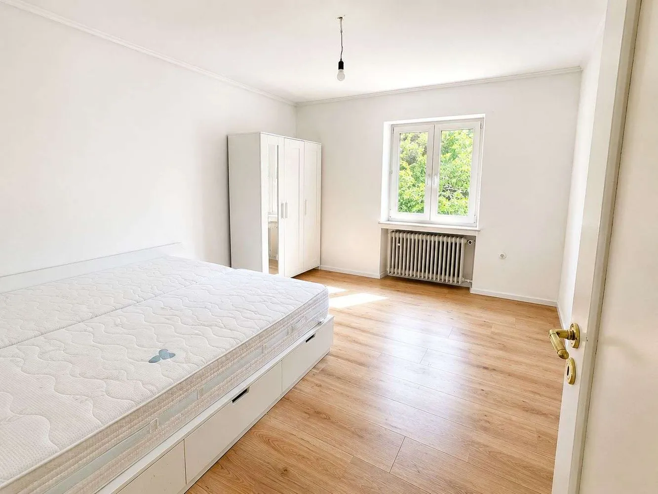 6 Zimmer Haus mit 188 m² in München – Bild 9