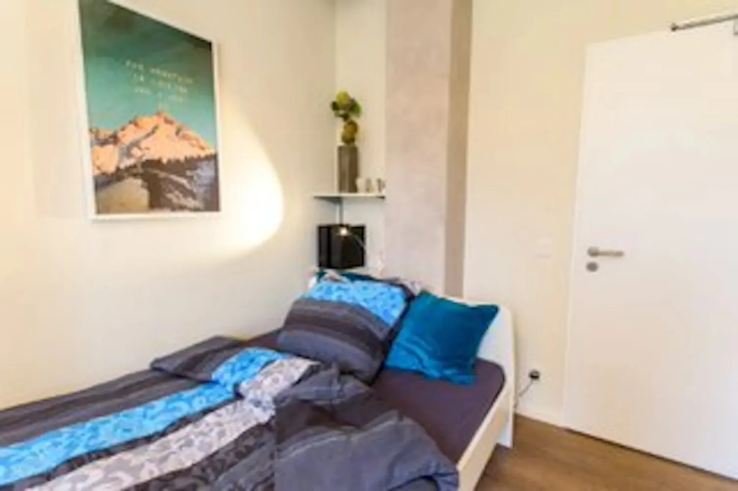 Shared room with 10 m² in Munich – Photo 2