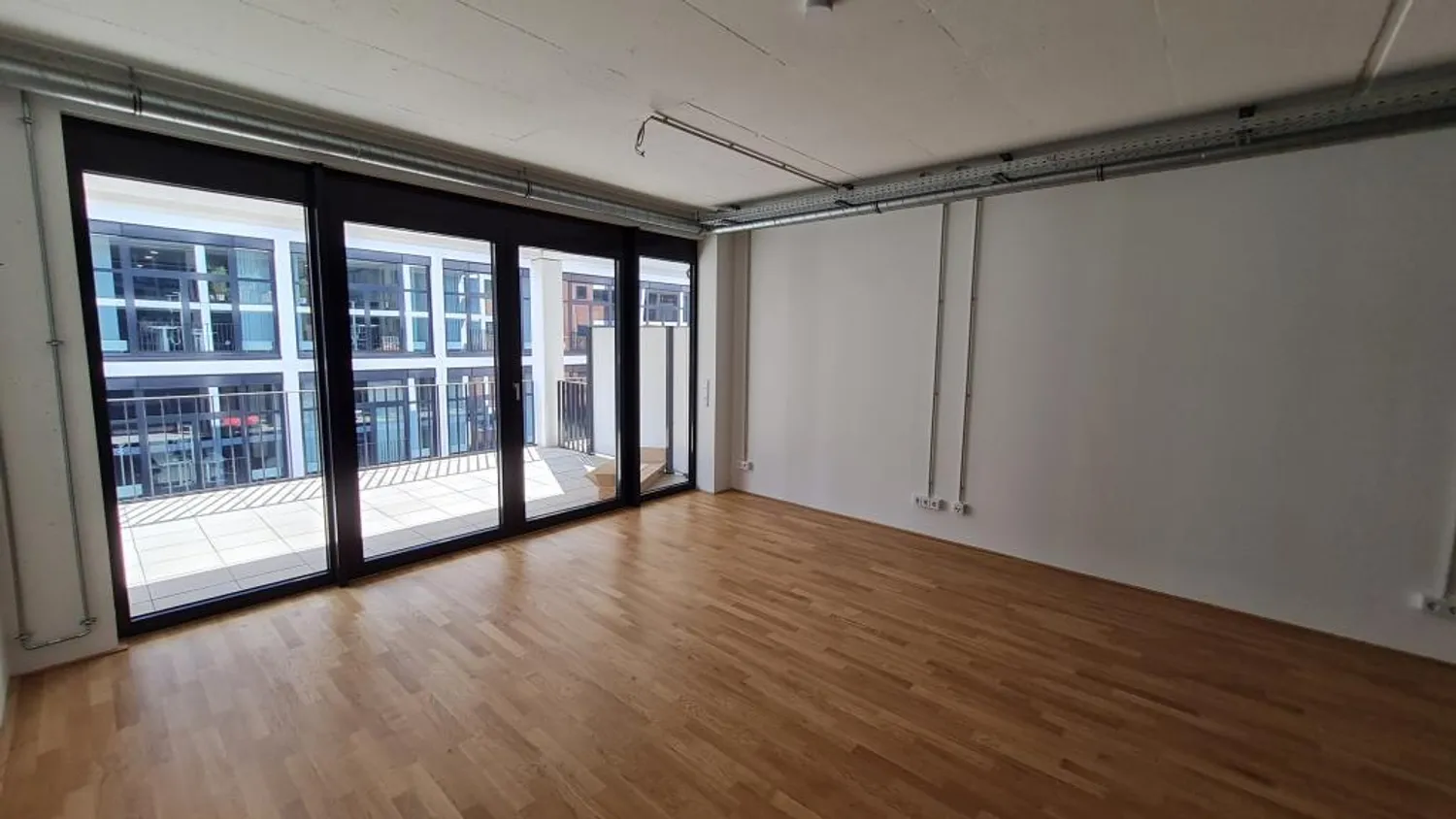 2 Zimmer Wohnung mit 130 m² in Bremen – Bild 12
