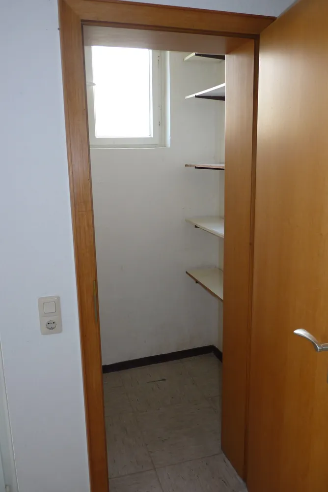 1 Zimmer Wohnung mit 35 m² in Köln – Bild 10