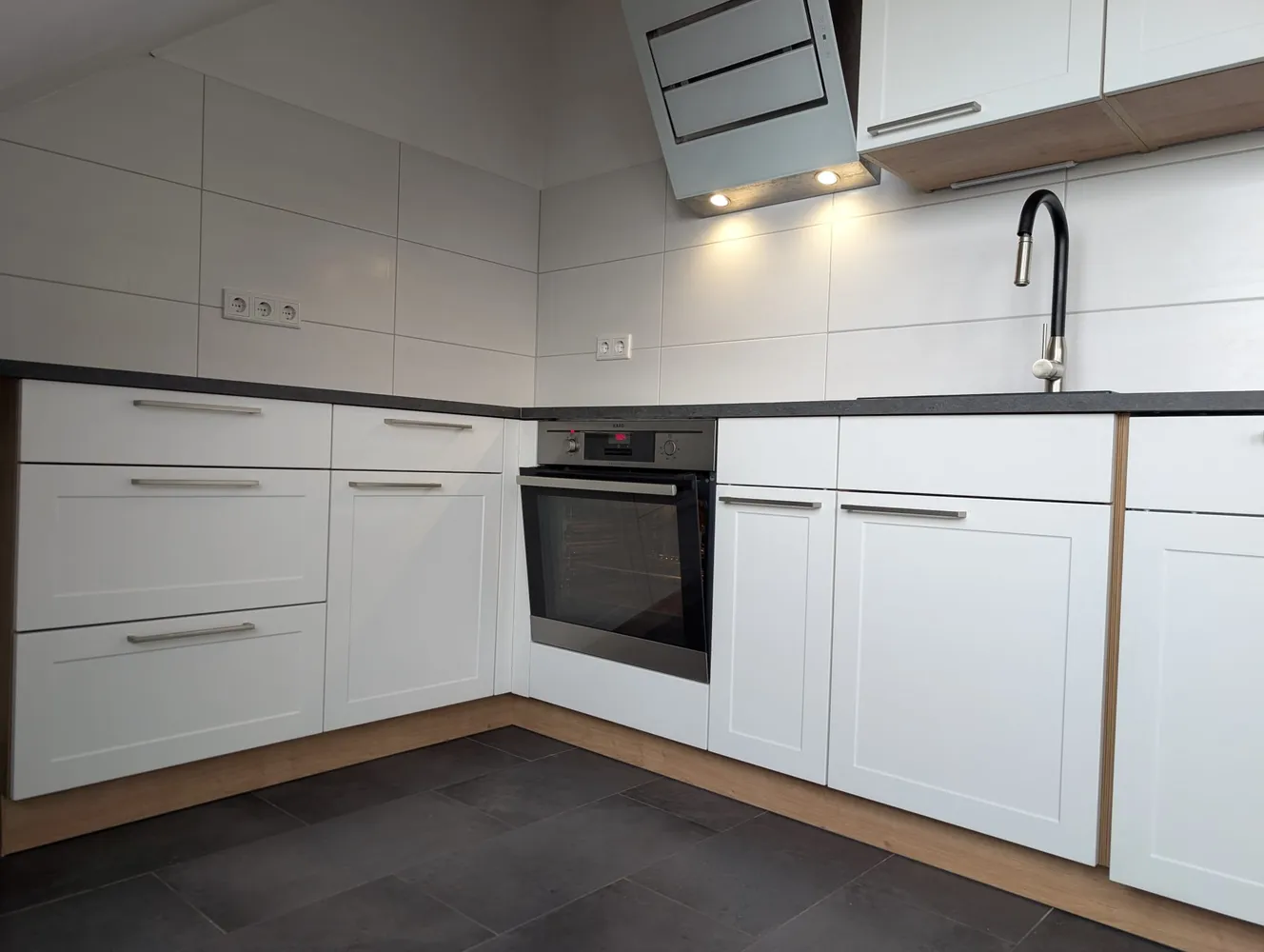 2 Zimmer Wohnung mit 75 m² in Düsseldorf – Bild 9