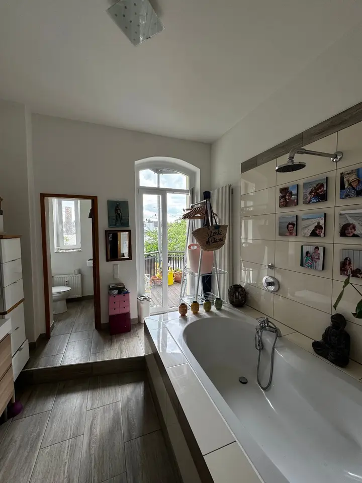 5 Zimmer Wohnung mit 130 m² in Düsseldorf – Bild 6