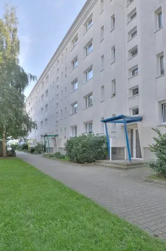 2 Zimmer Wohnung mit 41 m² in Halle (Saale) – Bild 2