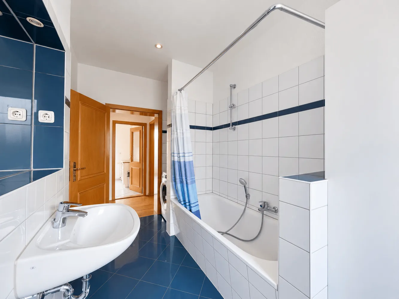 2 Zimmer Wohnung mit 62 m² in Rostock – Bild 11