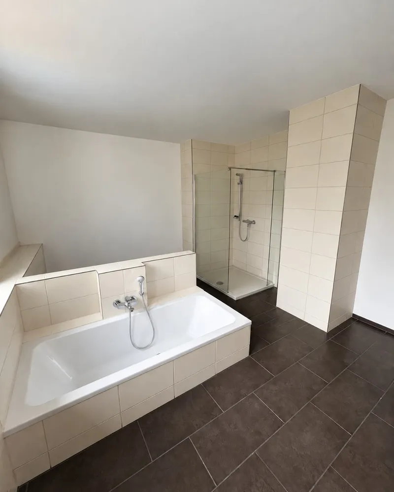 4 Zimmer Wohnung mit 135 m² in Chemnitz – Bild 6