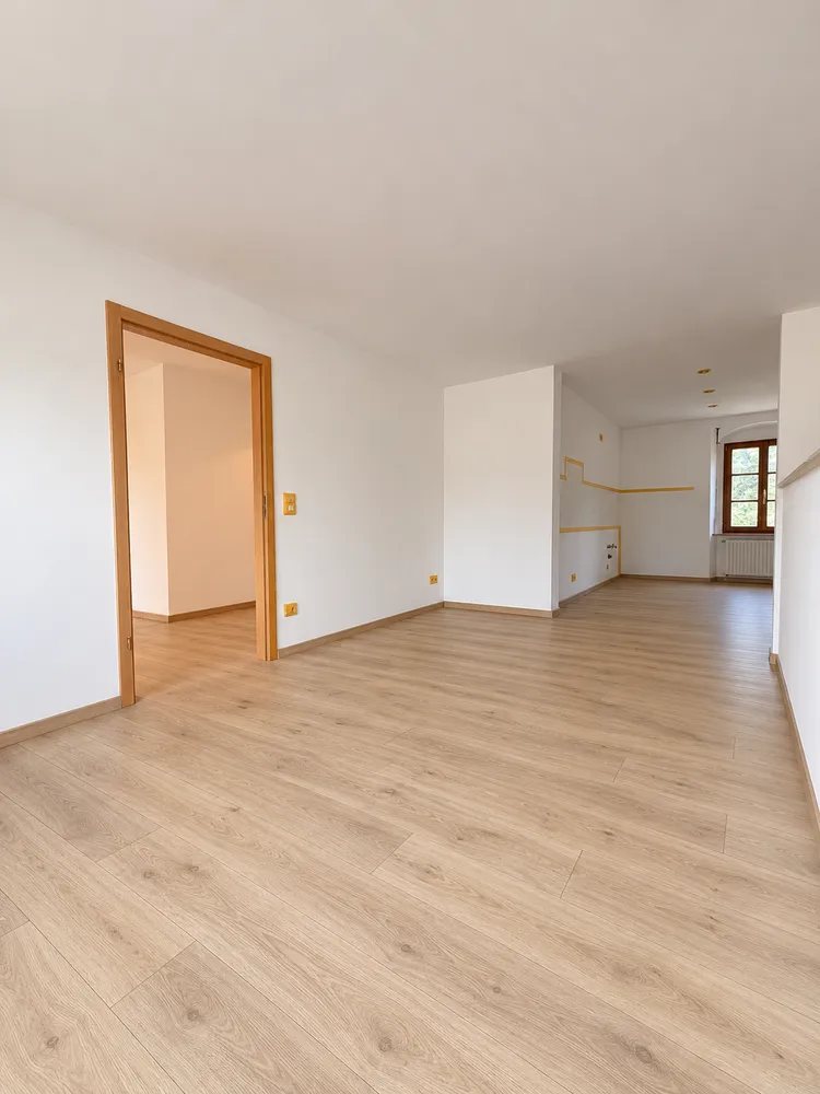 4 Zimmer Wohnung mit 117 m² in Pirna – Bild 2