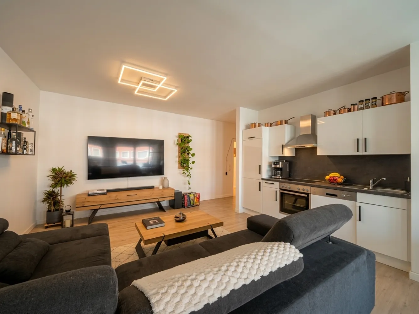 2 Zimmer Wohnung mit 77 m² in Bremerhaven – Bild 4