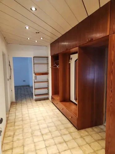 9 Zimmer Haus mit 241 m² in Saarbrücken – Bild 8