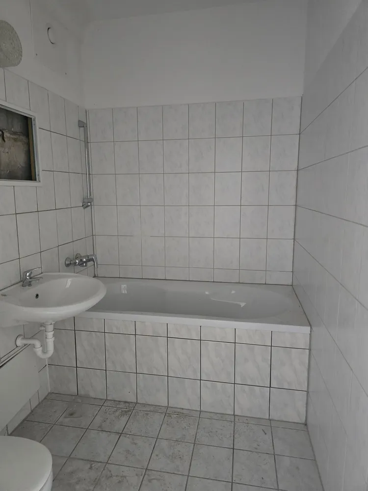 1 Zimmer Wohnung mit 34 m² in Halle (Saale) – Bild 2