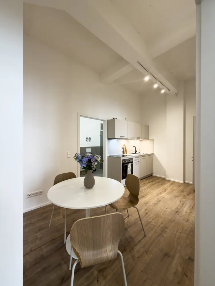 1 Zimmer Wohnung mit 50 m² in Nürnberg – Bild 2