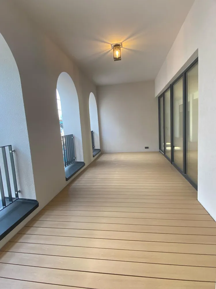 5 Zimmer Wohnung mit 265 m² in Nürnberg – Bild 2