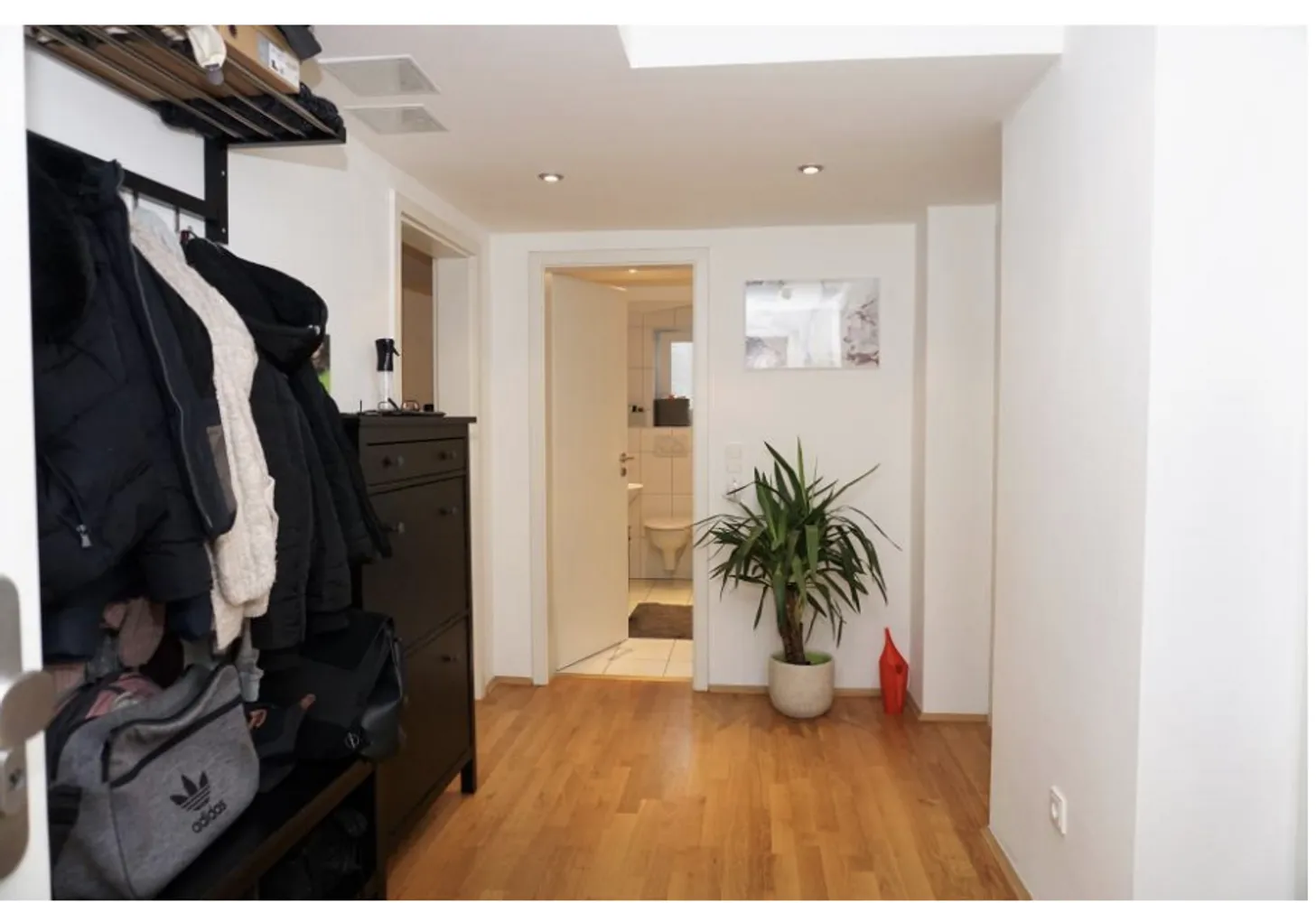 2 Zimmer Wohnung mit 60 m² in Köln – Bild 5