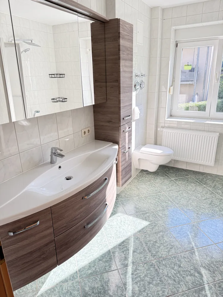 2 Zimmer Wohnung mit 60 m² in Altenburg – Bild 1