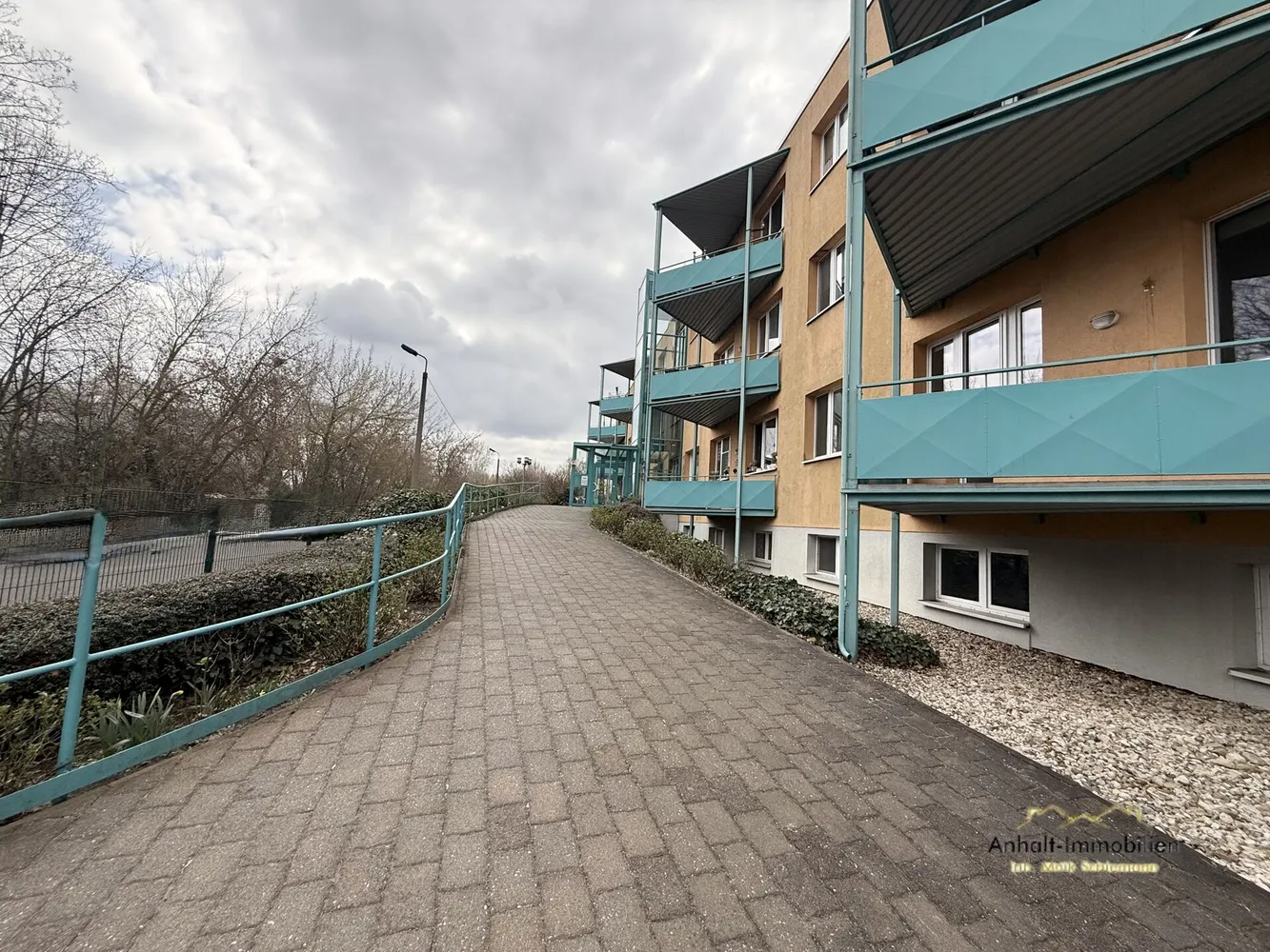 2 room apartment with 60 m² in Bitterfeld-Wolfen – Photo 12