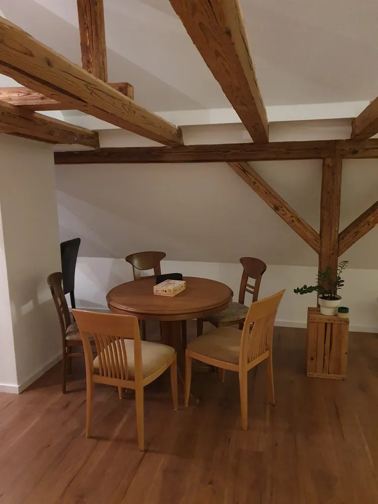 5 Zimmer Wohnung mit 173 m² in Esslingen am Neckar – Bild 1