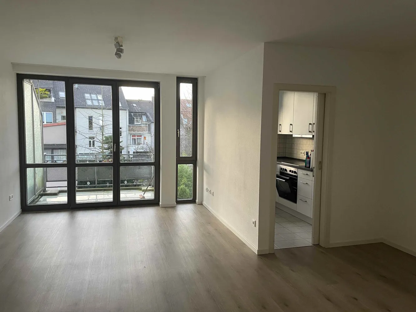2 room apartment with 50 m² in Düsseldorf – Photo 7