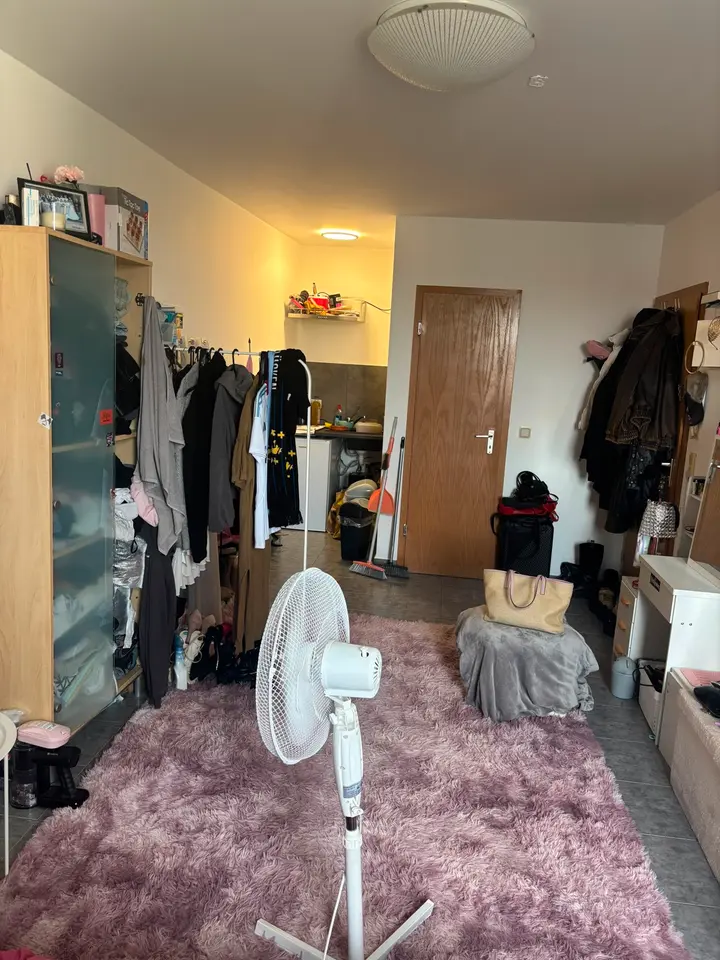 2 Zimmer Wohnung mit 21 m² in Saarbrücken – Bild 3