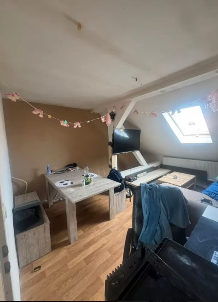 8 Zimmer Wohnung mit 94 m² in Leipzig – Bild 3