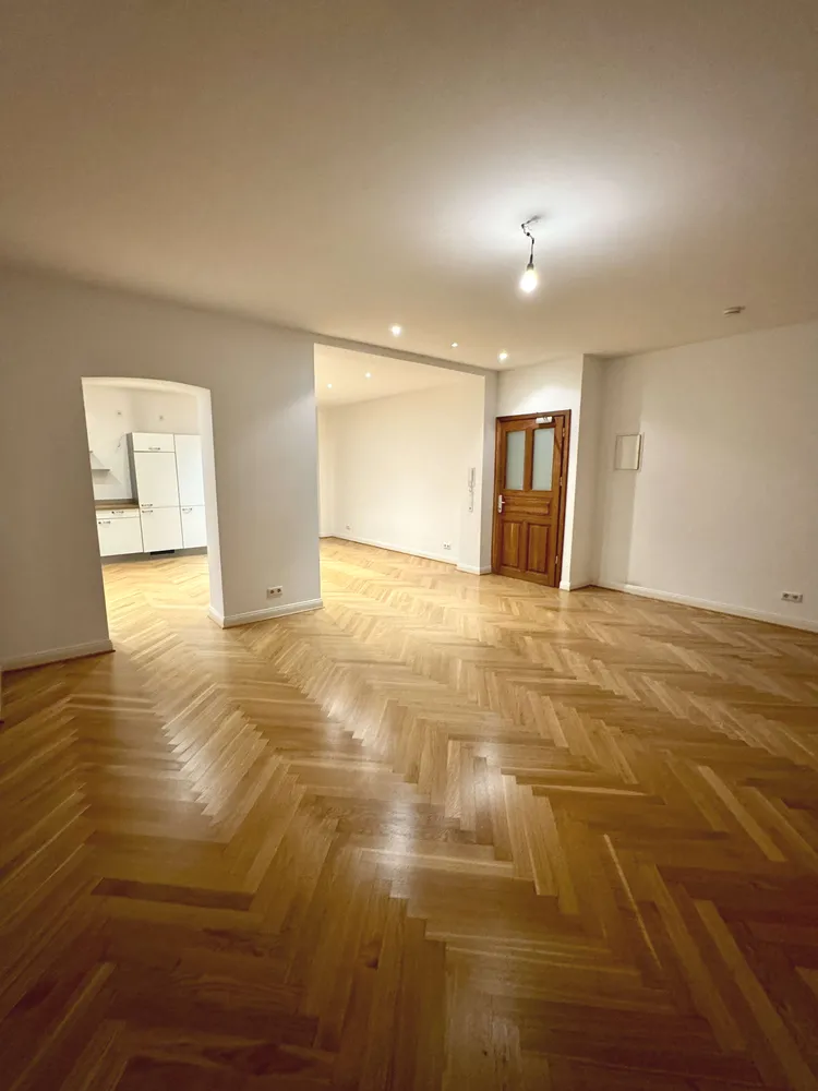 2 room apartment with 100 m² in Wiesbaden – Photo 8