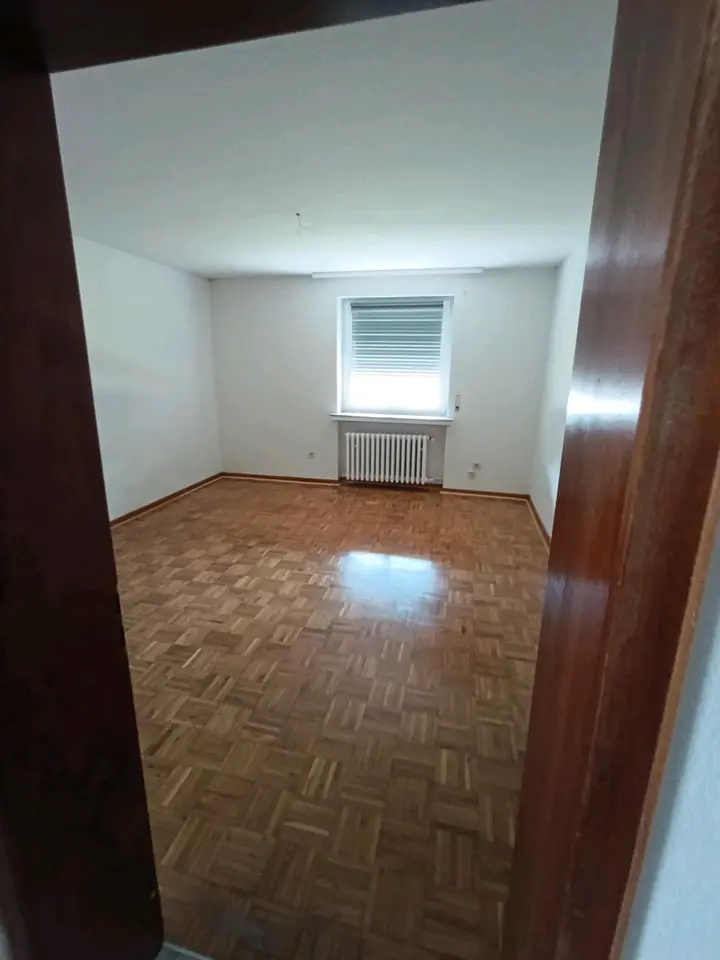 4 Zimmer Wohnung mit 100 m² in Eschwege – Bild 7