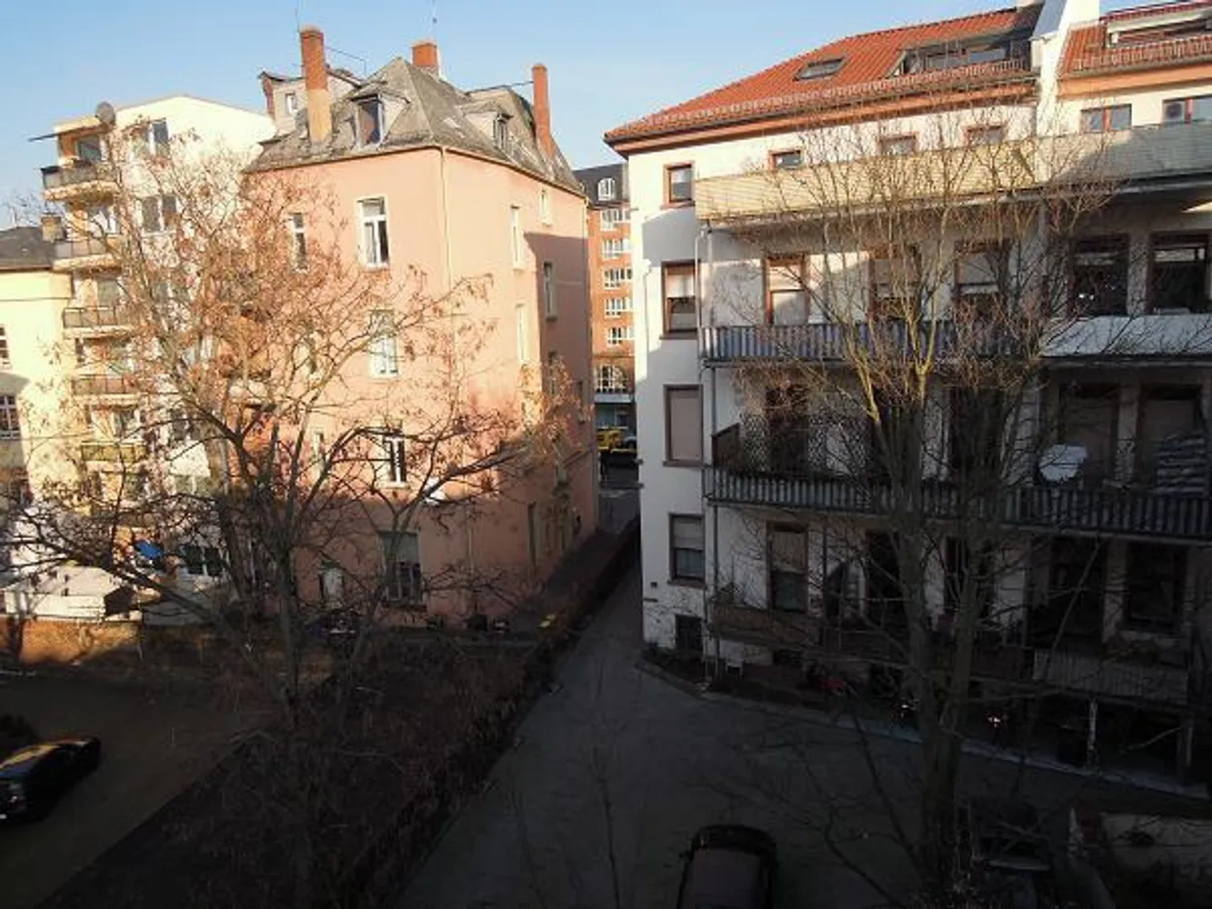 1 Zimmer Wohnung mit 30 m² in Frankfurt am Main – Bild 9
