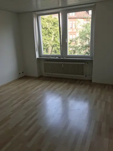 2 Zimmer Wohnung mit 43 m² in Karlsruhe – Bild 3