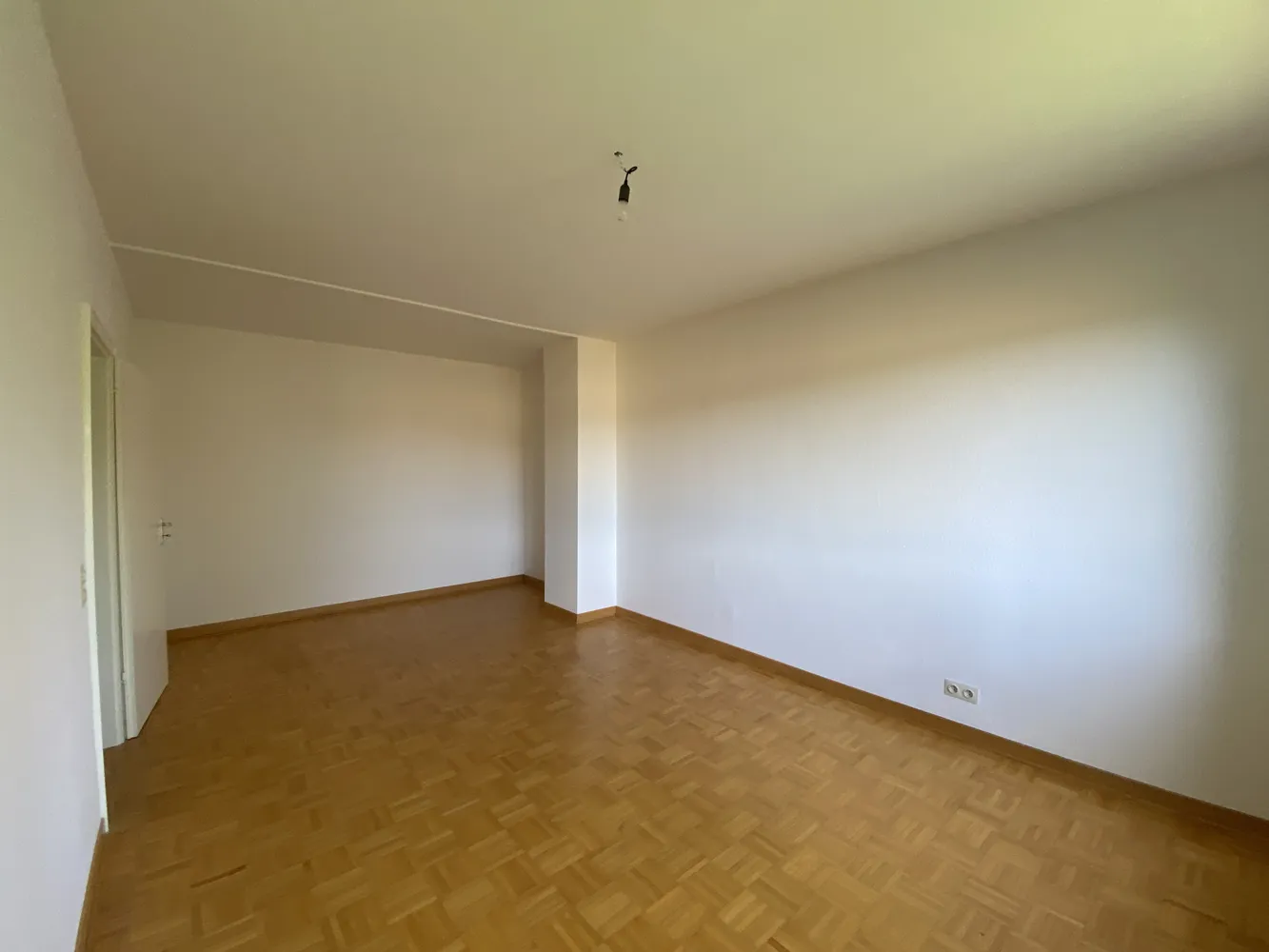 2 room apartment with 67 m² in Düsseldorf – Photo 4
