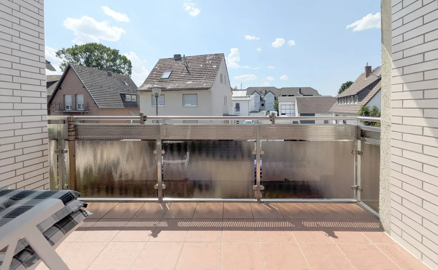 3 Zimmer Wohnung mit 70 m² in Köln – Bild 2