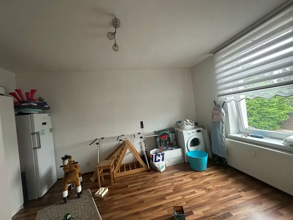 4 Zimmer Wohnung mit 135 m² in Gelsenkirchen – Bild 2