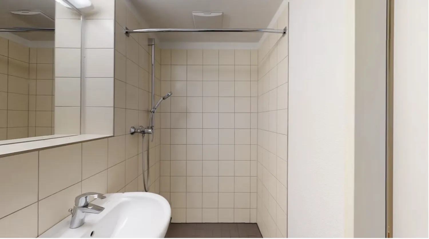 1 Zimmer Wohnung mit 27 m² in Köln – Bild 5