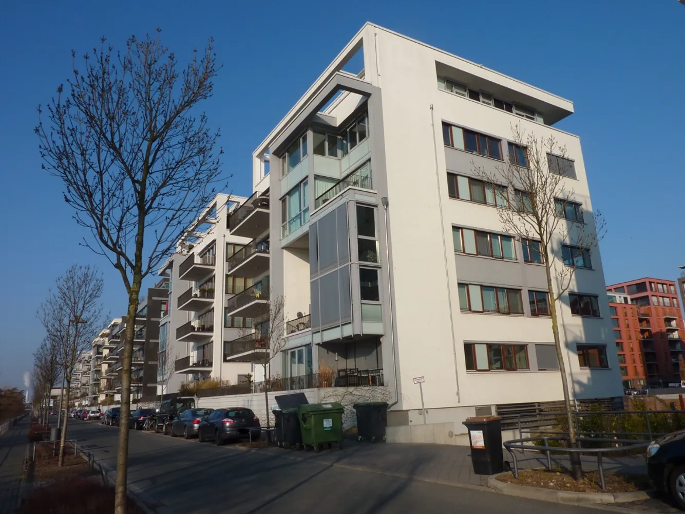 2 Zimmer Wohnung mit 79 m² in Frankfurt am Main – Bild 9