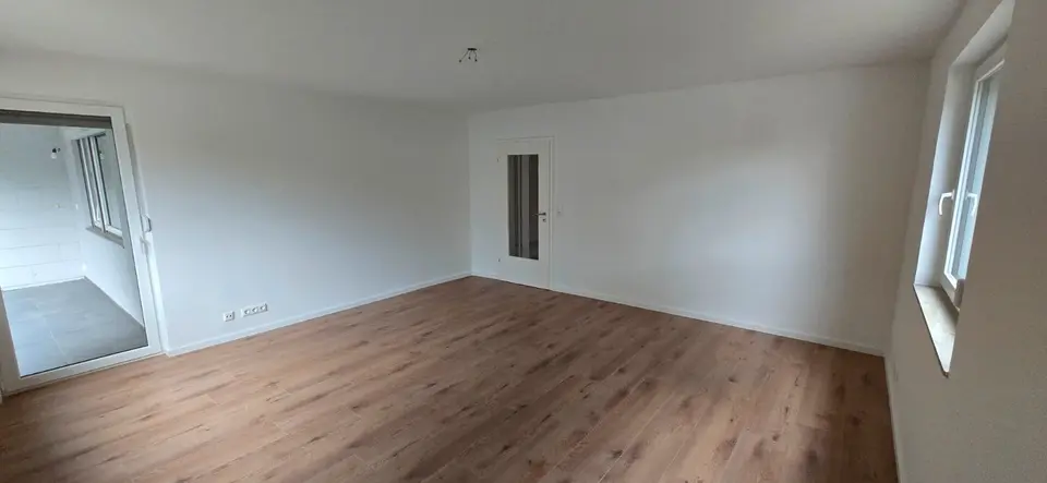4 Zimmer Wohnung mit 105 m² in Regensburg – Bild 1