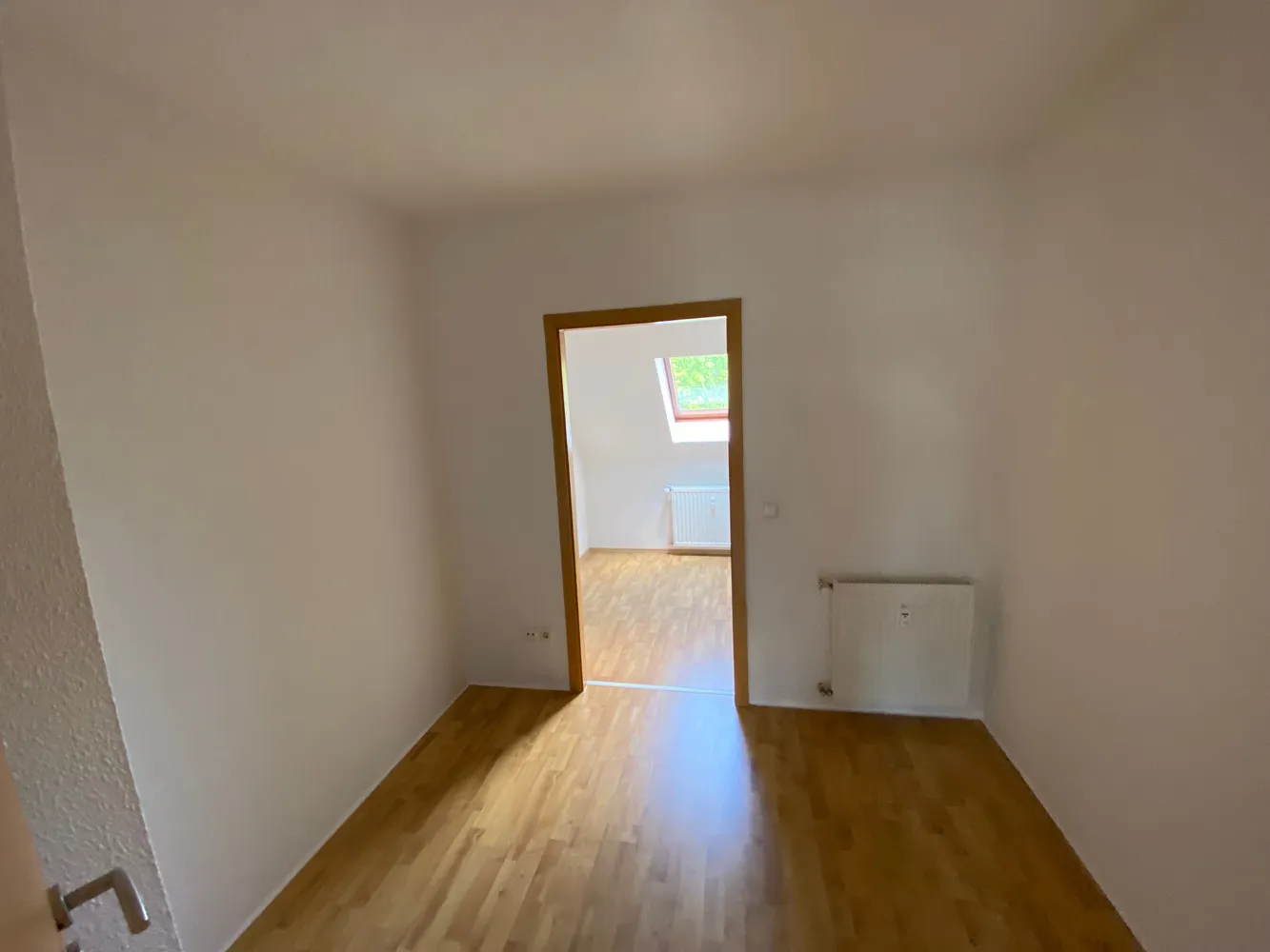 4 Zimmer Wohnung mit 83 m² in Chemnitz – Bild 4