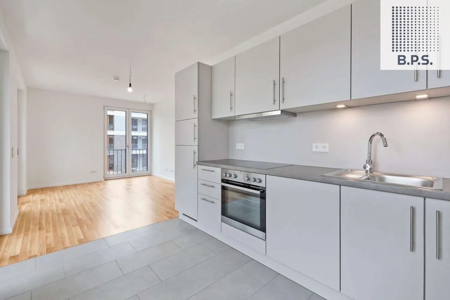 2 Zimmer Wohnung mit 64 m² in Berlin – Bild 1