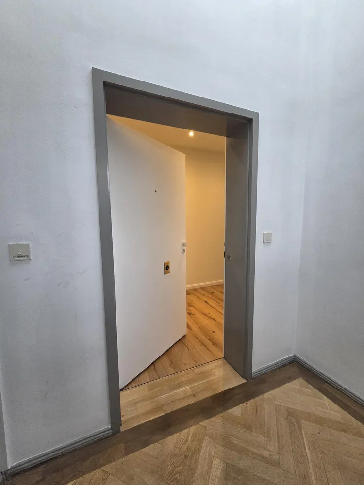 2 Zimmer Wohnung mit 67 m² in Berlin – Bild 2