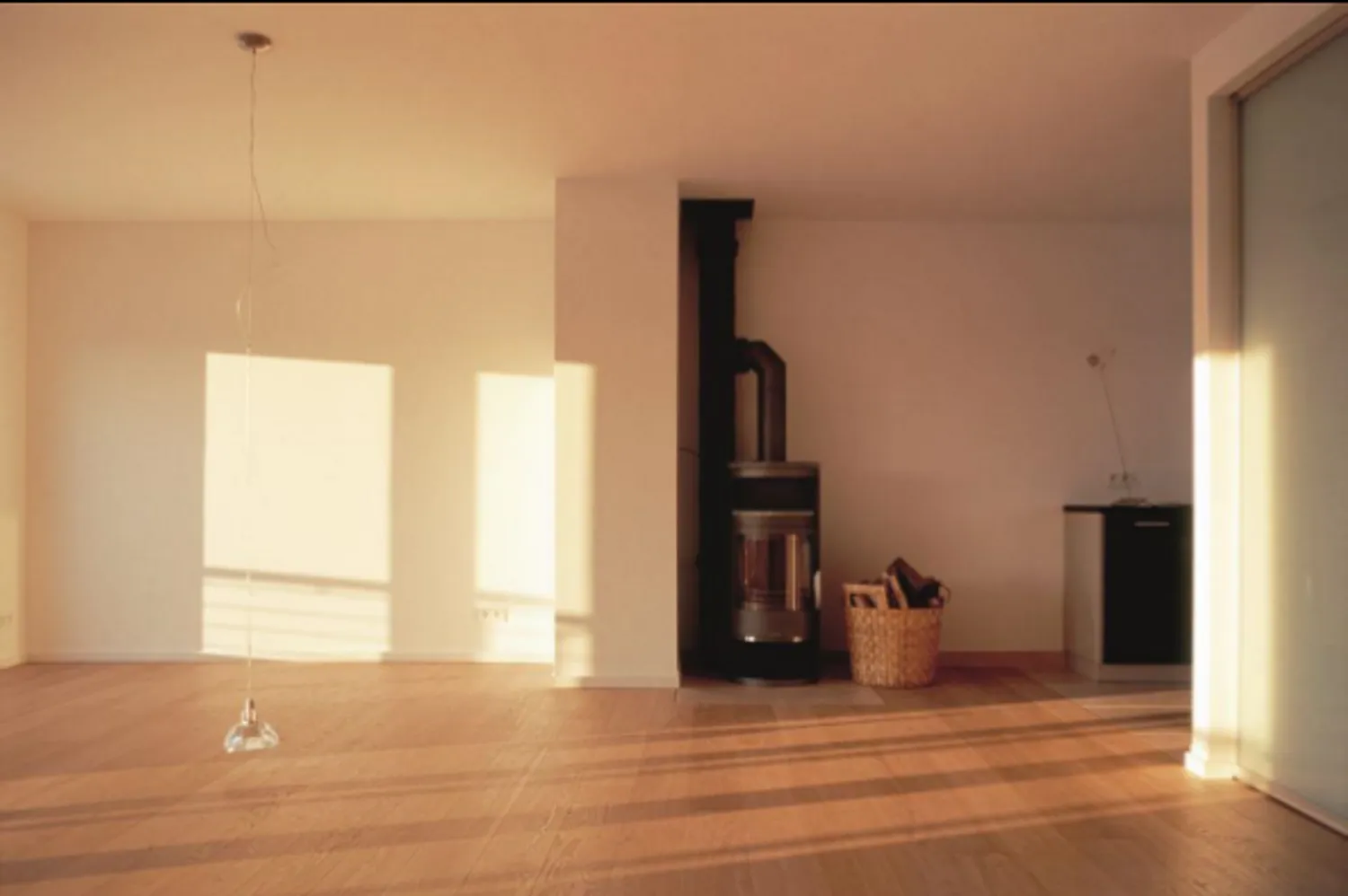 2 Zimmer Wohnung mit 98 m² in Berlin – Bild 2