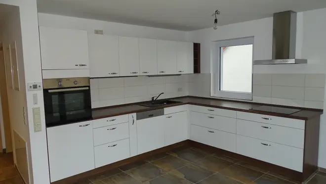 3 Zimmer Wohnung mit 95 m² in Frankfurt am Main – Bild 3