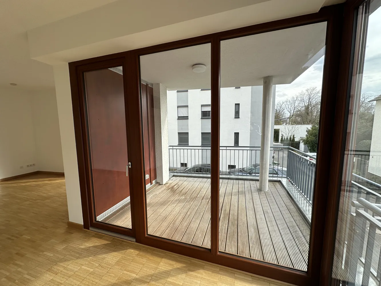 4 room apartment with 113 m² in Frankfurt am Main – Photo 3