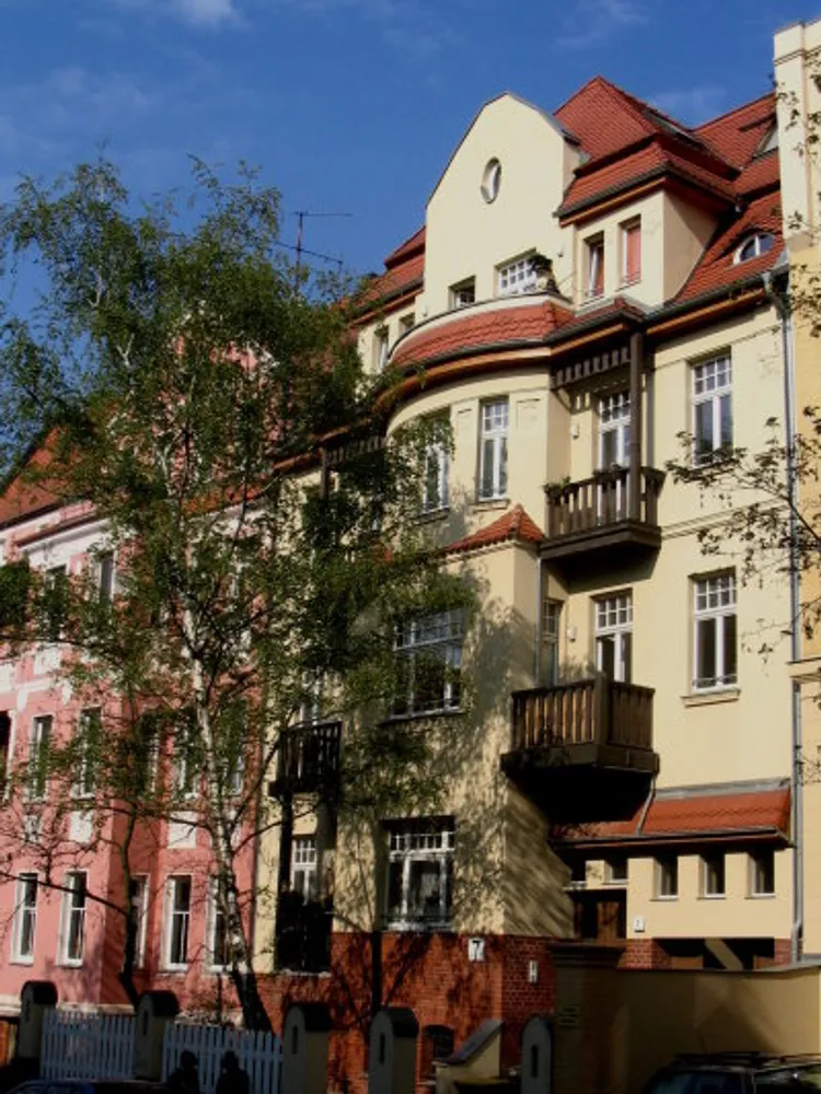 2 Zimmer Wohnung mit 65 m² in Halle (Saale) – Bild 1