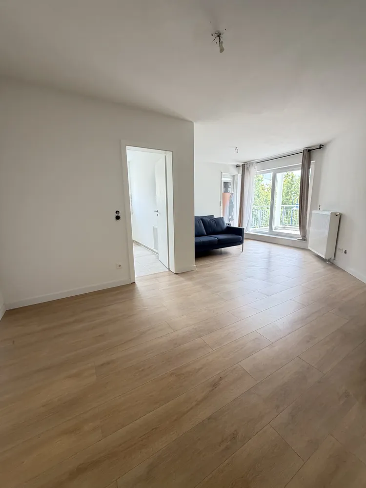 3 Zimmer Wohnung mit 81 m² in Wiesbaden – Bild 1