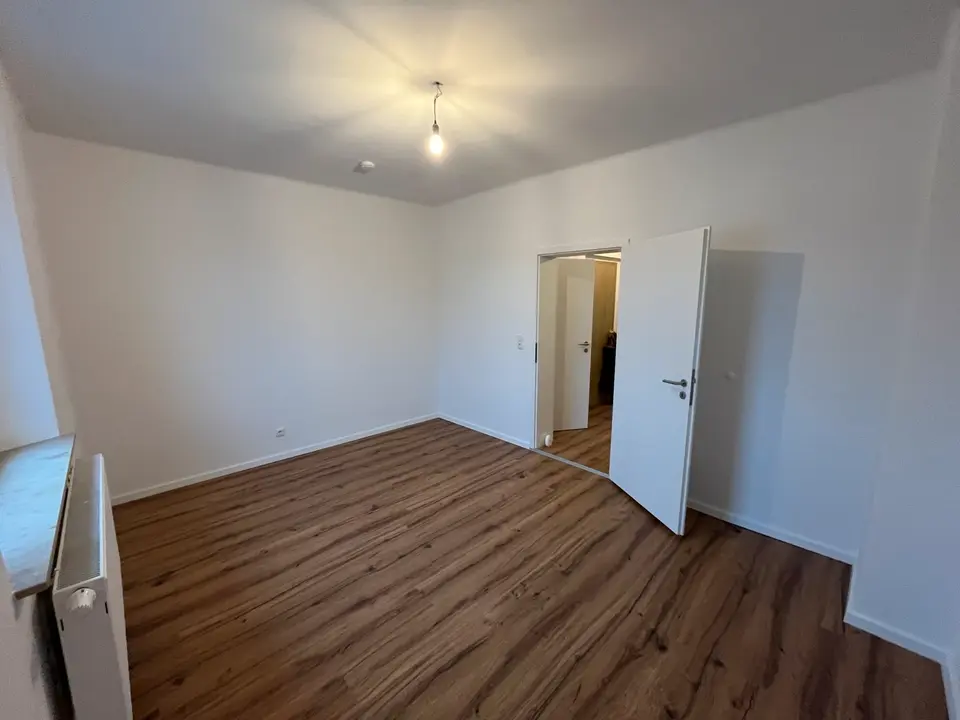 2 Zimmer Wohnung mit 64 m² in Hof – Bild 1