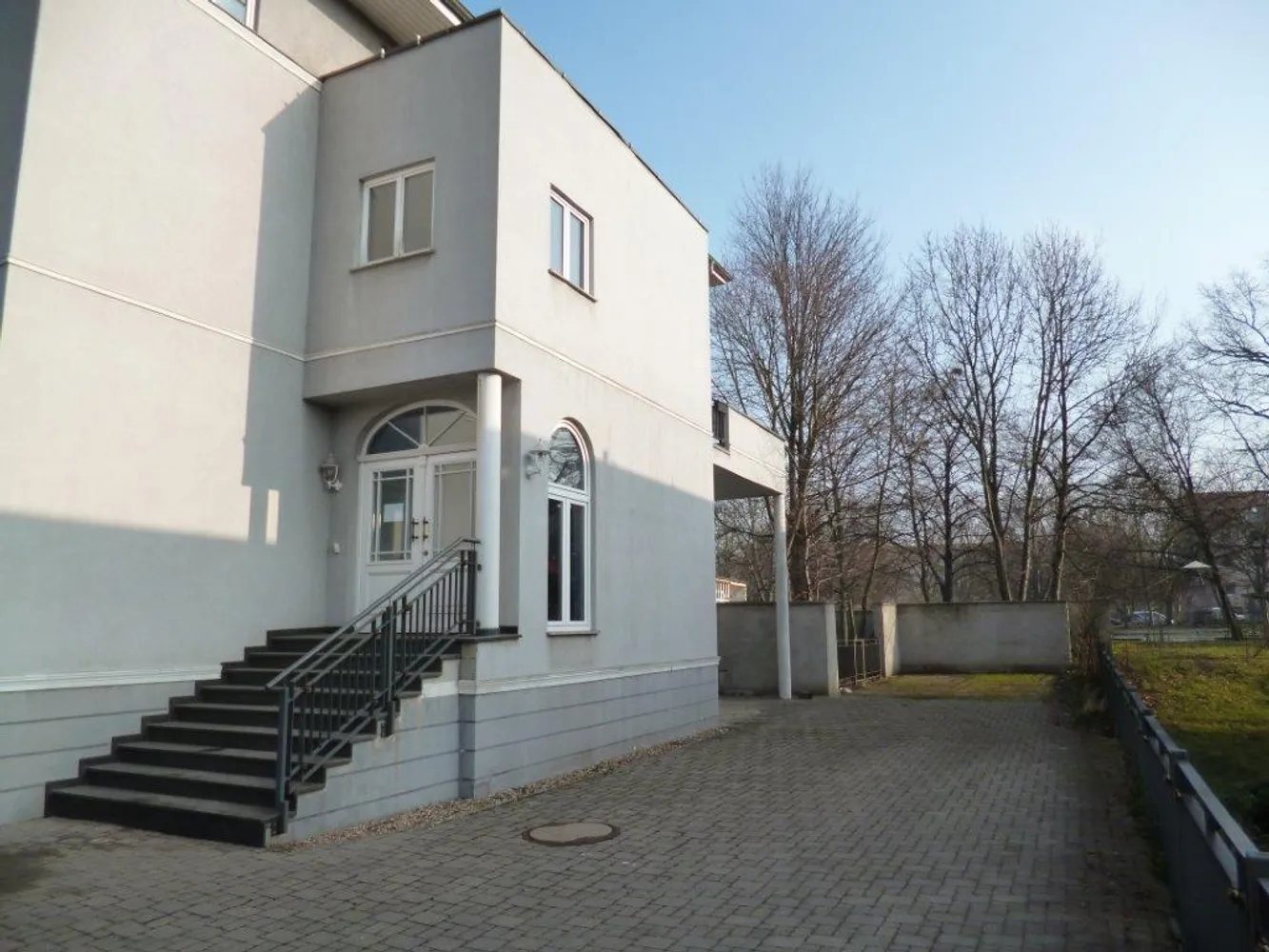 2 Zimmer Wohnung mit 71 m² in Halle (Saale) – Bild 2