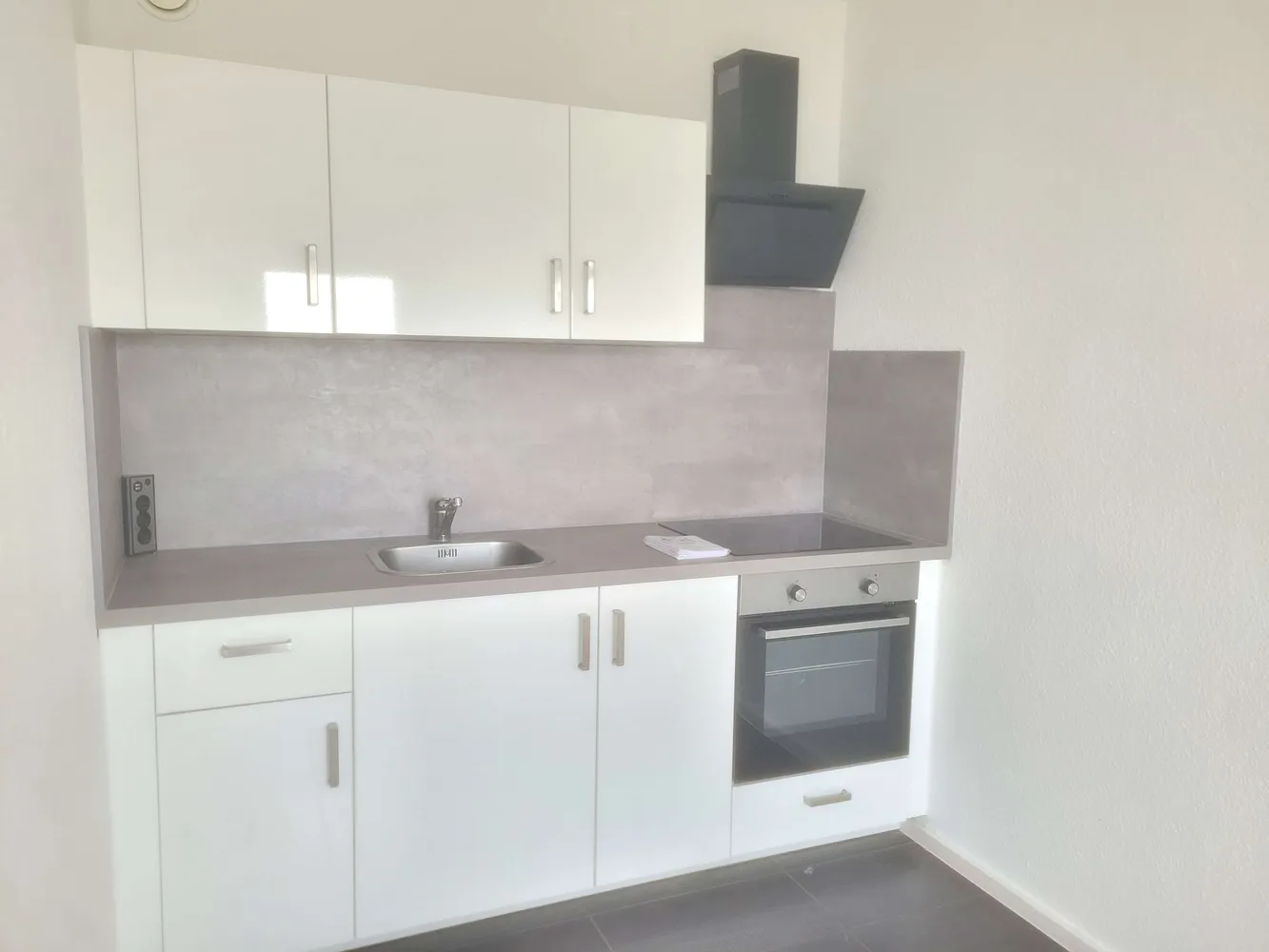 3 Zimmer Wohnung mit 56 m² in Halle (Saale) – Bild 4