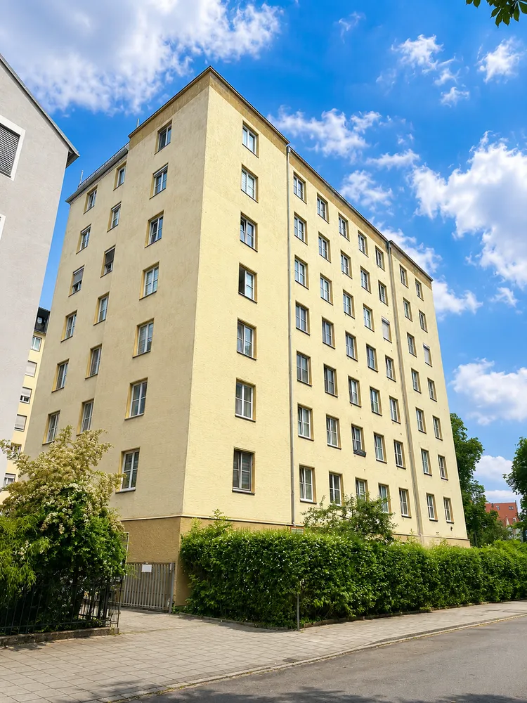 2 room apartment with 79 m² in Augsburg – Photo 11