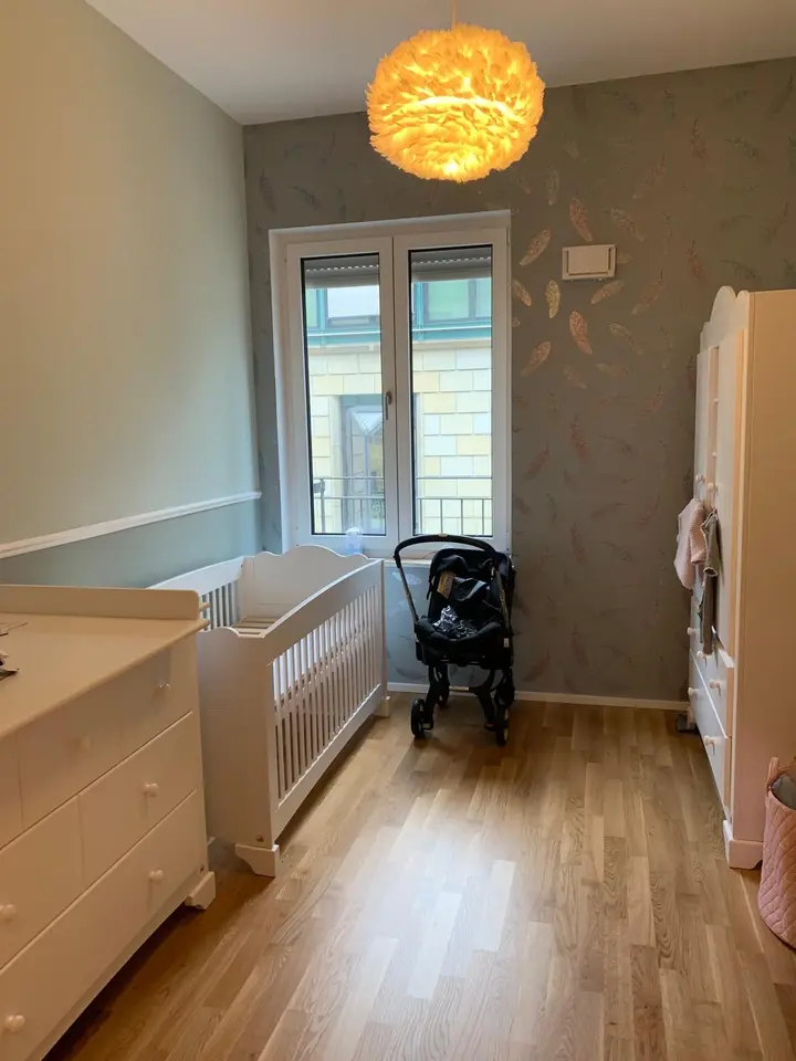 4 Zimmer Wohnung mit 129 m² in Frankfurt am Main – Bild 1