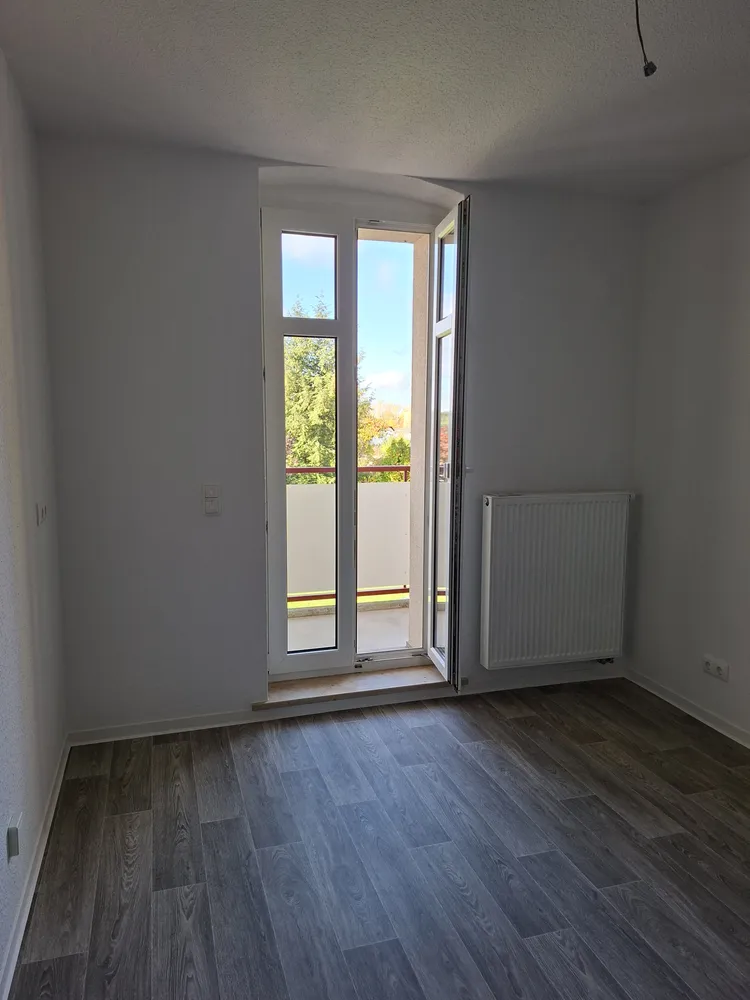 4 room apartment with 102 m² in Limbach-Oberfrohna – Photo 3
