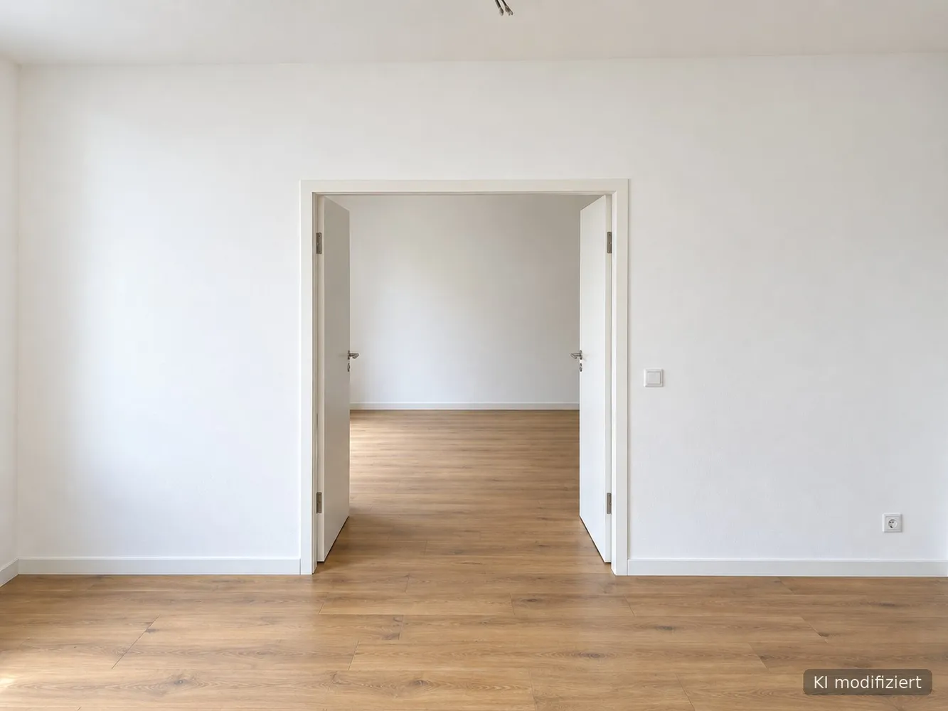 4 Zimmer Wohnung mit 118 m² in Saarbrücken – Bild 2
