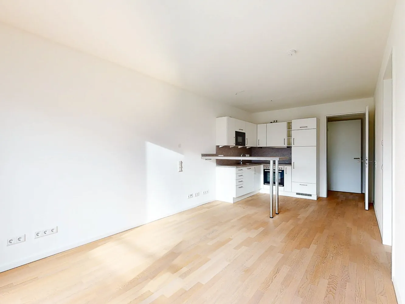 2 room apartment with 51 m² in Frankfurt am Main – Photo 1