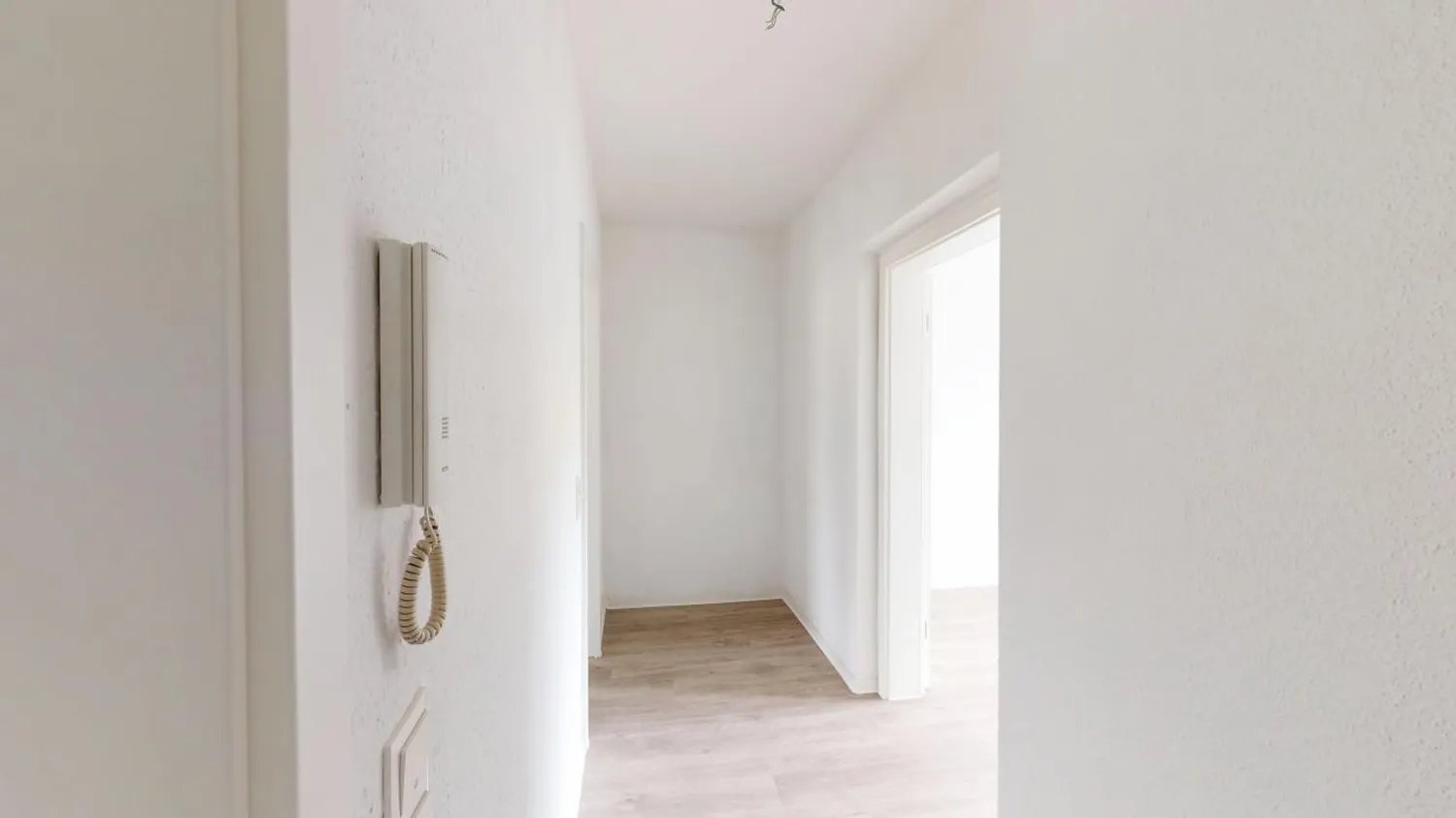 2 Zimmer Wohnung mit 48 m² in Halle (Saale) – Bild 10
